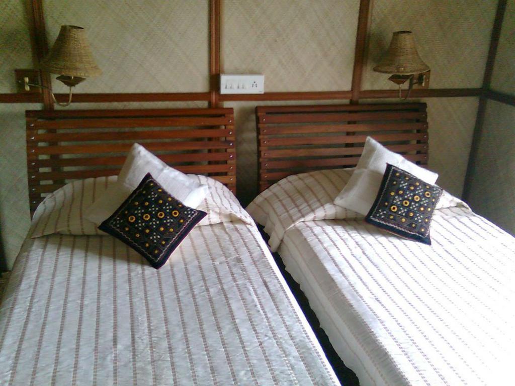 Marvel Cruise Hotel Alappuzha Phòng bức ảnh